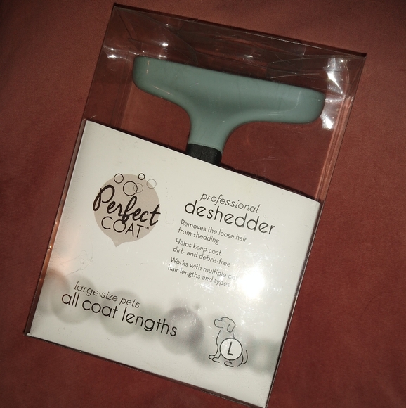 Fur Deshedder Brush Large Shedding Dogs Perfect Coat Deshedding Comb 50+ lbs - Picture 3 of 10